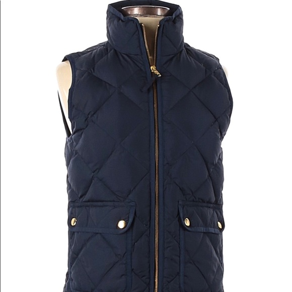 J. Crew Jackets & Blazers - J. Crew quilted puffer vest in Navy size XS